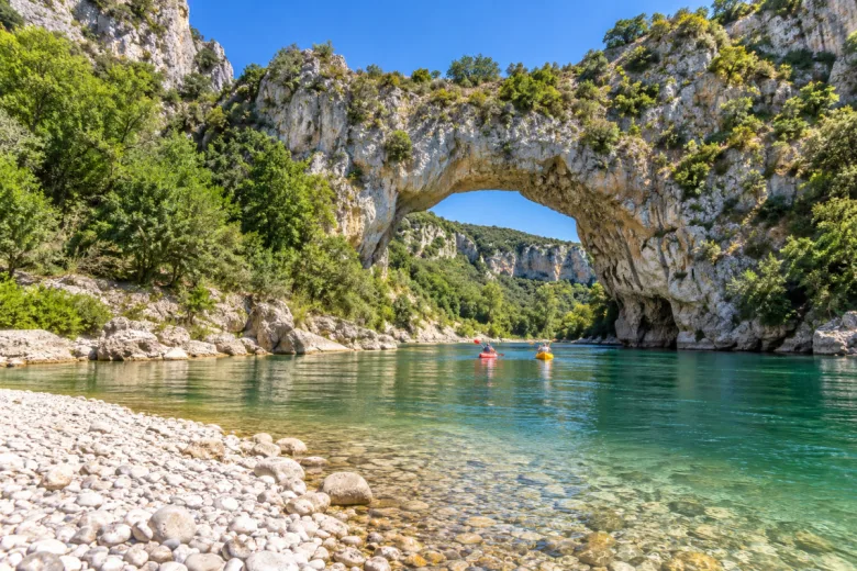 L'arche de Vallon Pont d'Arc