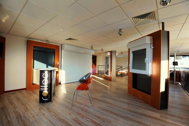 Exposition de volets roulants